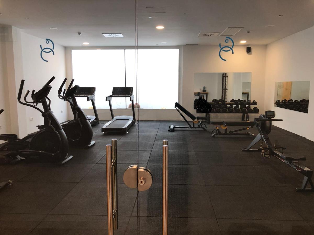Calalanzarote Suites Hotel - Adults Only Playa Blanca  Exterior foto The gym at the hotel