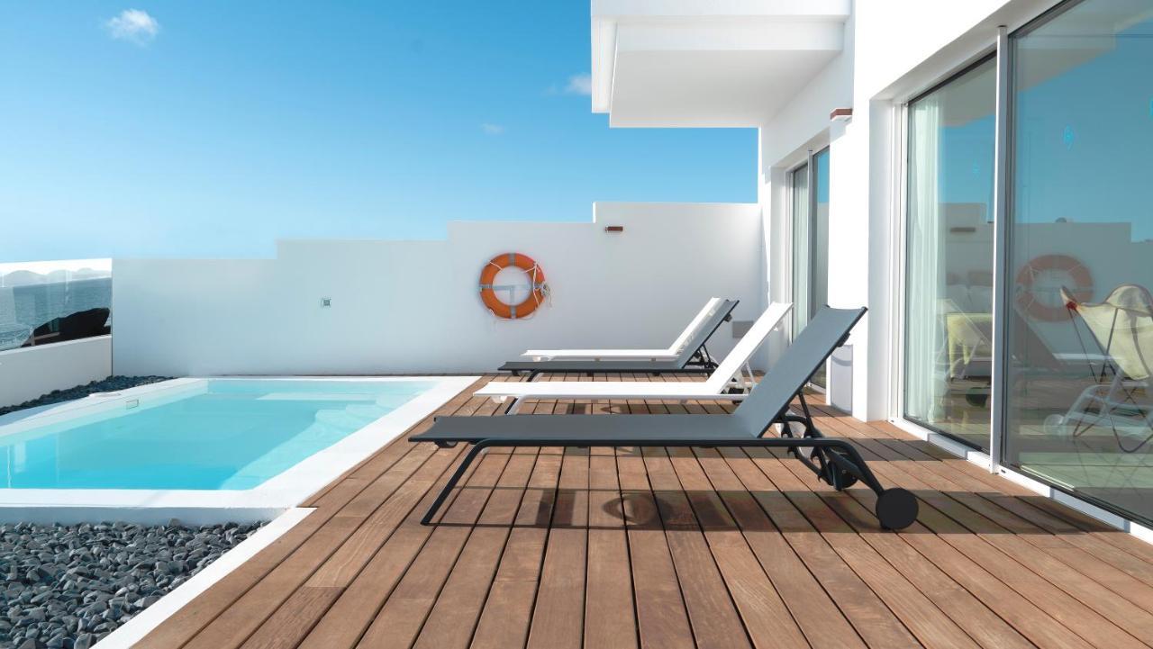 Calalanzarote Suites Hotel - Adults Only Playa Blanca  Exterior foto Composite wood